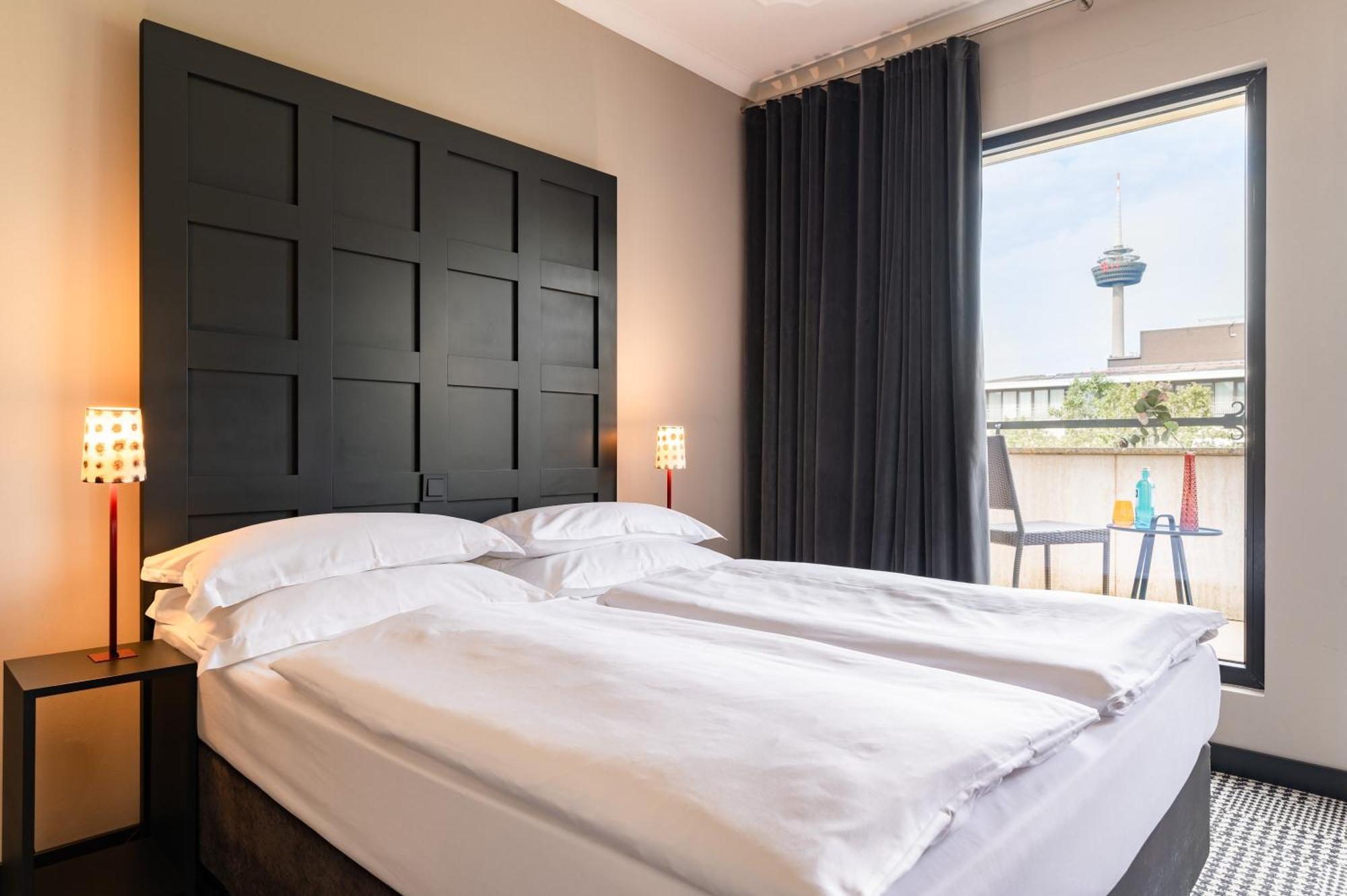 The Midtown Hotel Colonia Esterno foto